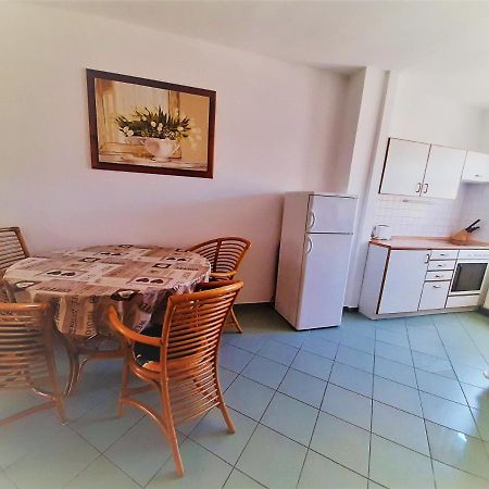 Max Thermal Apartman Hévíz Buitenkant foto
